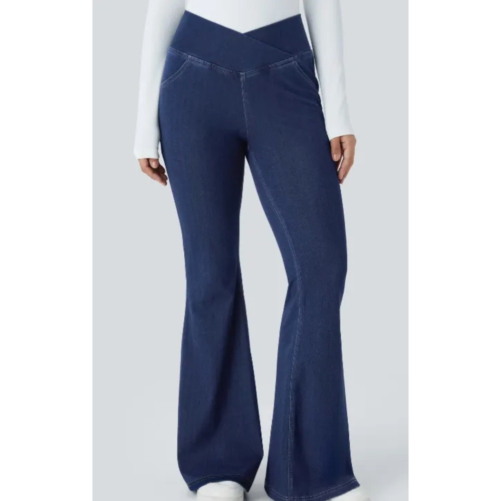 Halara Flex™ High Waisted Crossover Pocket Jeans Size Mp Blue Comfort Daily
